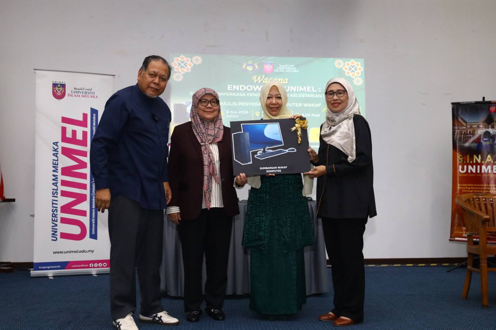 Unimel UNIMEL ENDOWMENT DISCOURSE: SYNERGY IN EMPOWERING EDUCATION AND ...