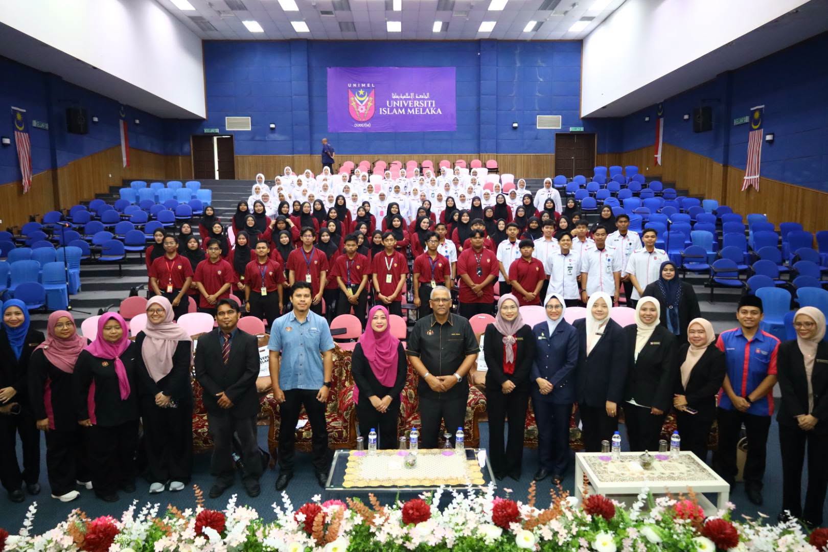 NURSING DIPLOMA STUDENTS OF UNIMEL’S FACULTY OF NURSING AND HEALTH SCIENCES RECEIVE CONDITIONAL JOB OFFERS FROM THE MINISTRY OF HEALTH BEFORE GRADUATION